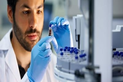   Poliklinika i Laboratorija